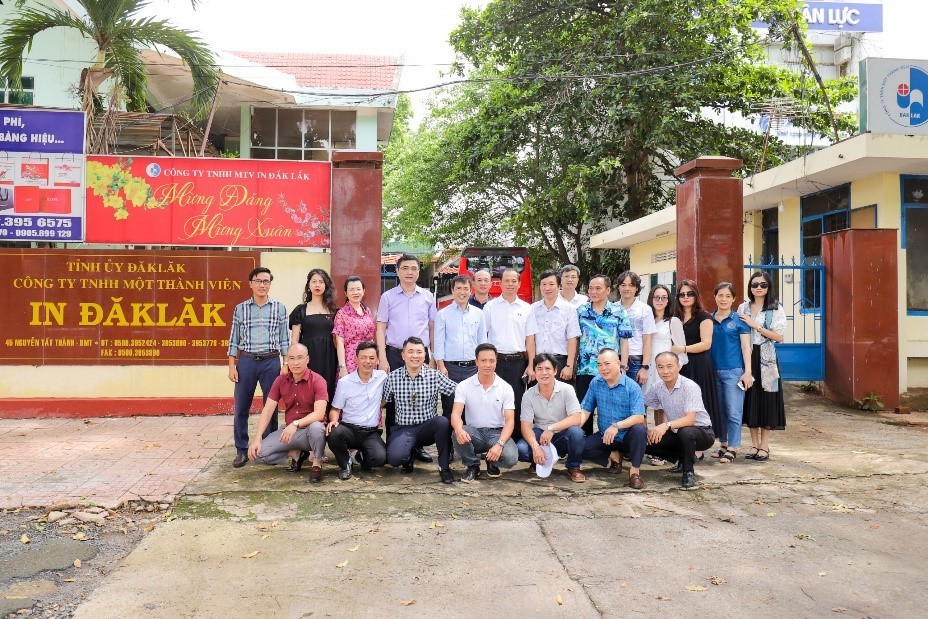 Bản tin đoàn công tác