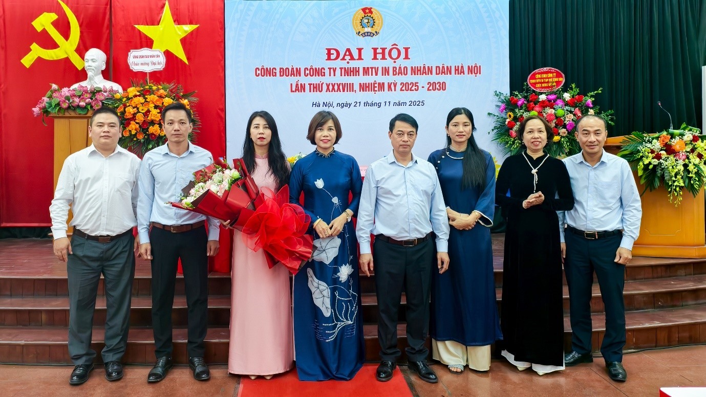 ĐẠI HỘI CÔNG ĐOÀN CÔNG TY IN BÁO NHÂN DÂN HÀ NỘI KHÓA XXXVIII, NHIỆM KỲ 2025–2030 THÀNH CÔNG TỐT ĐẸP